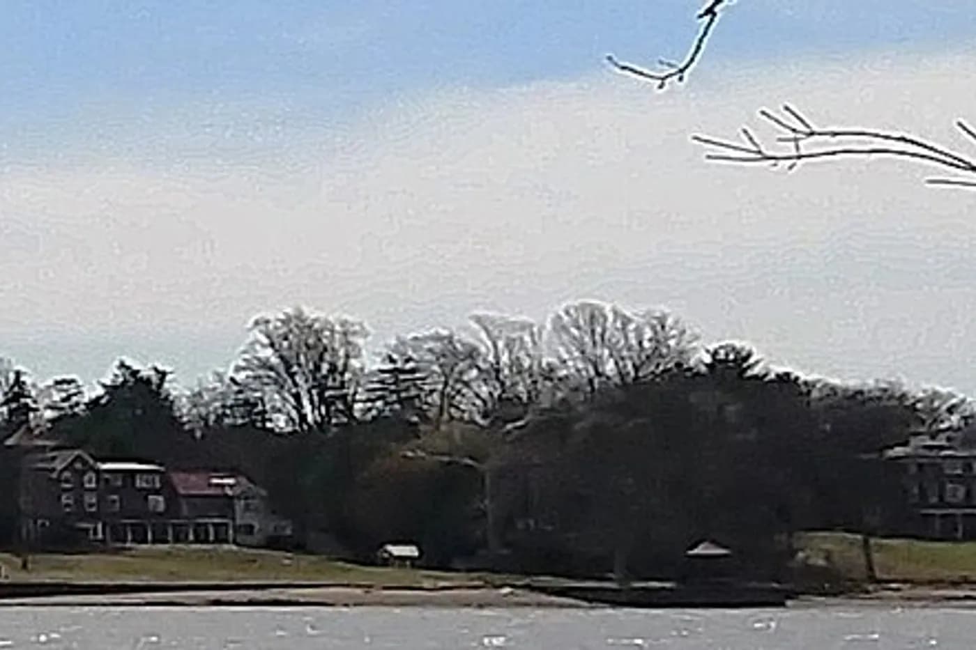 Houses along the Delaware River waterfront in Edgewater Park, New Jersey